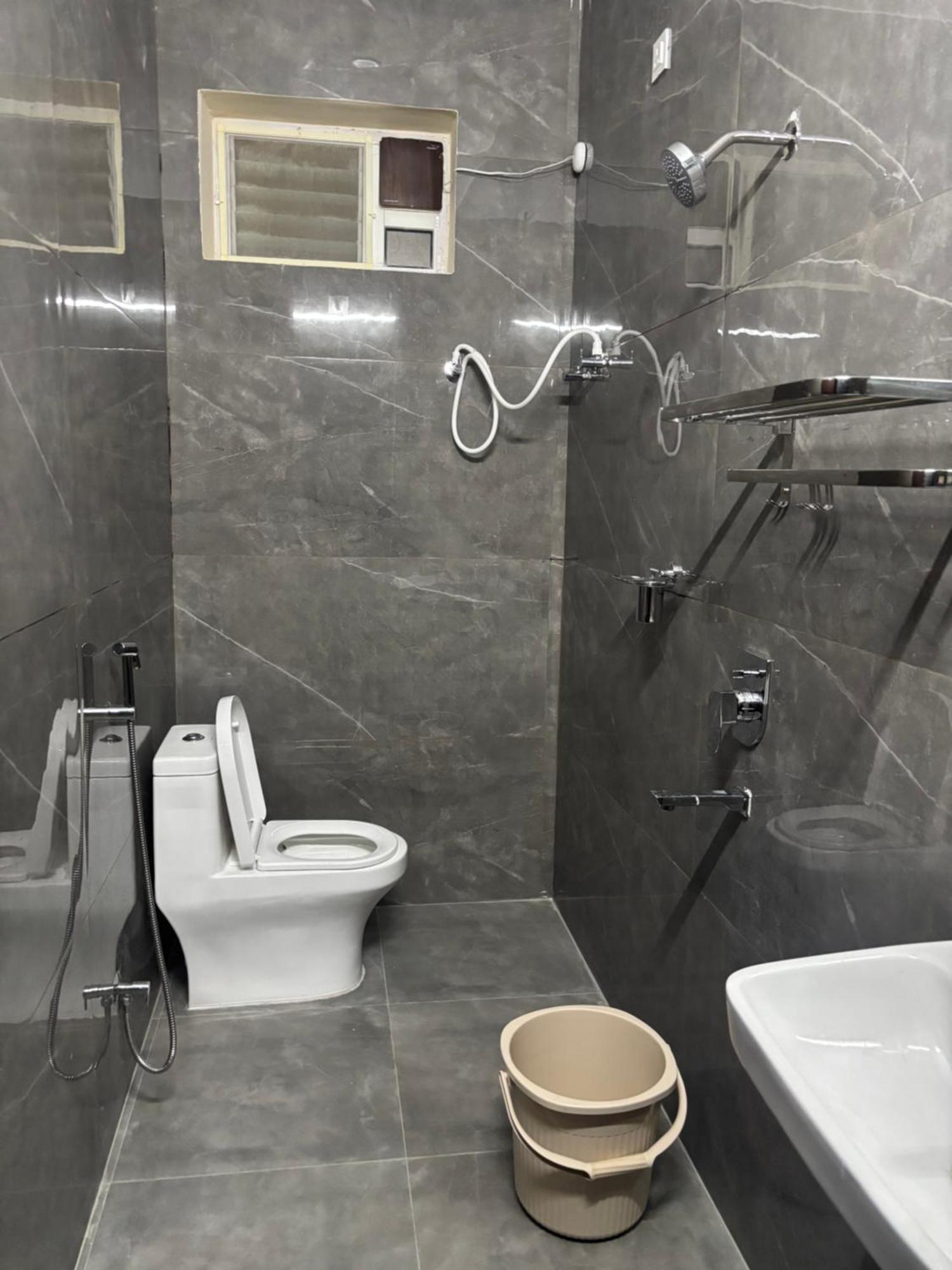 Nest Inn Homestay Tirupati Exterior foto