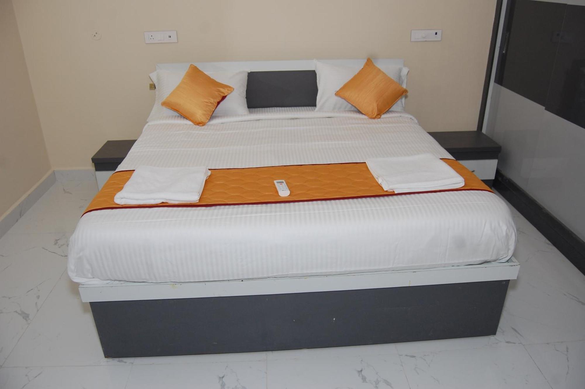 Nest Inn Homestay Tirupati Exterior foto